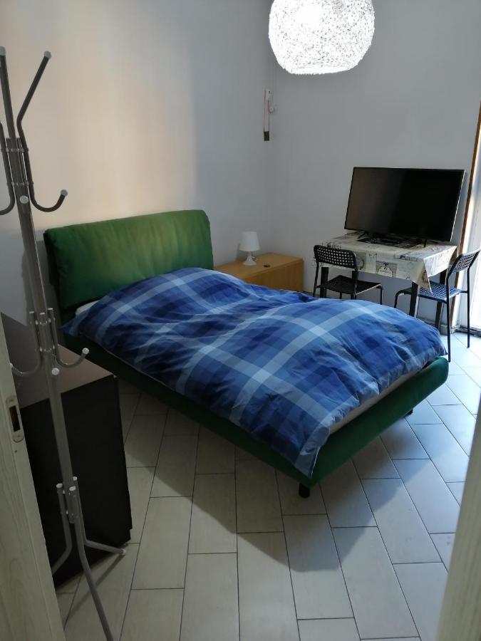 Emily'S Rooms "Villa Romana" Cir17067 Desenzano del Garda Extérieur photo